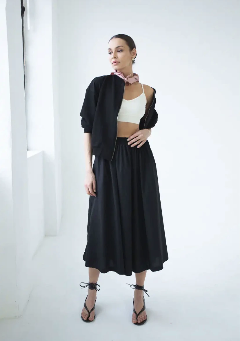 Cozy2Wear midi crna suknja NOVO 36/38