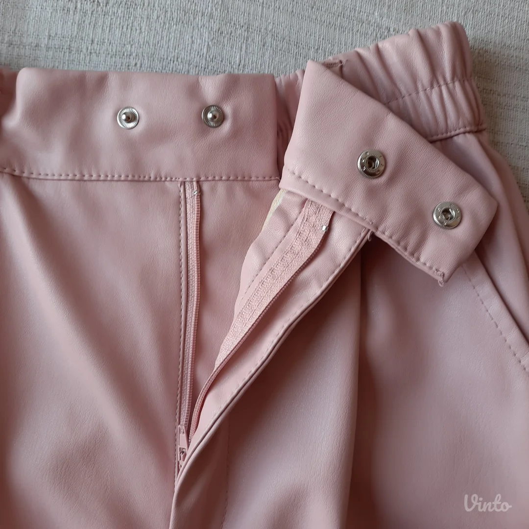 Bershka roze bermude od eko koze S/M