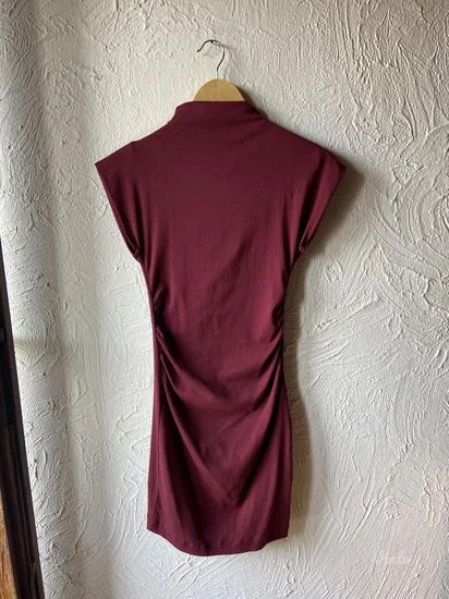 Stradivarius bordo haljina S/M