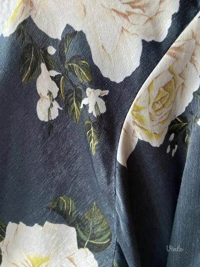 Zara zelena haljina sa printom S/M