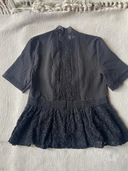 Zara crna bluza sa cipkom XS/S