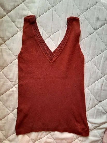 Calliope braon pleteni top M