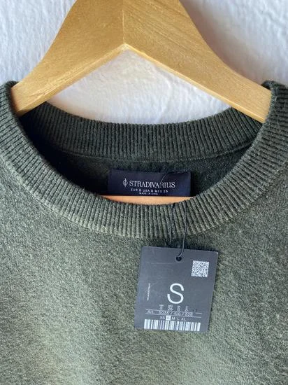Stradivarius basic zeleni dzemper S/M NOVO