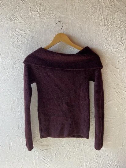 H&M dzemper sa spustenim ramenima S/M