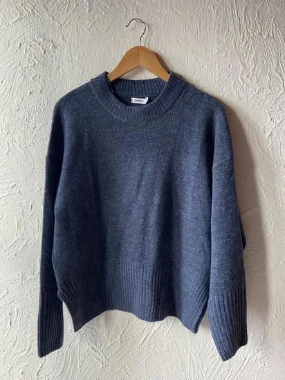 Terranova oversized plavi dzemper S/M