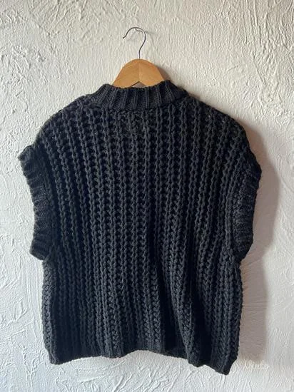 Crni prsluk/kardigan UNI