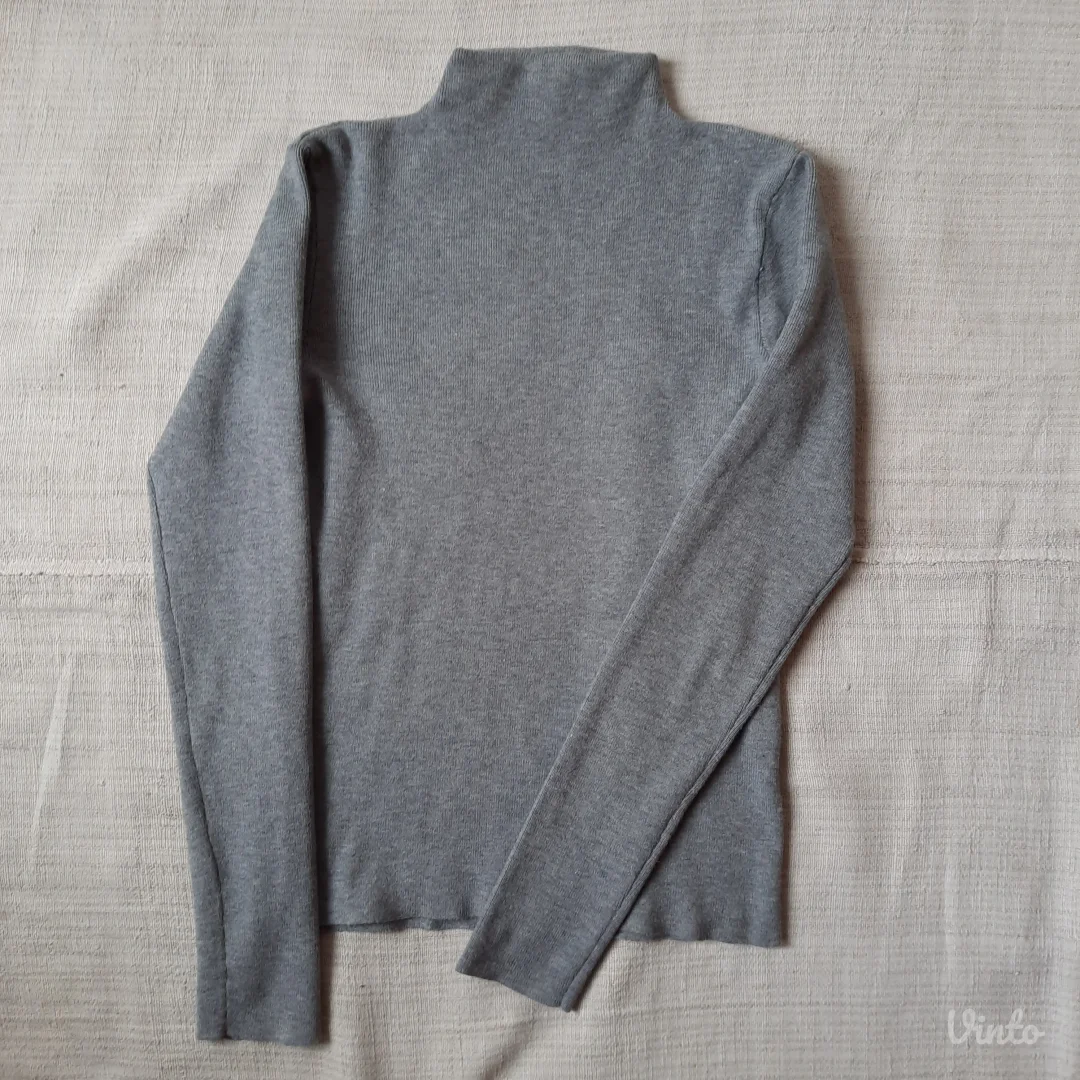 Mohito sivi dzemper sa visokom kragnom S/M