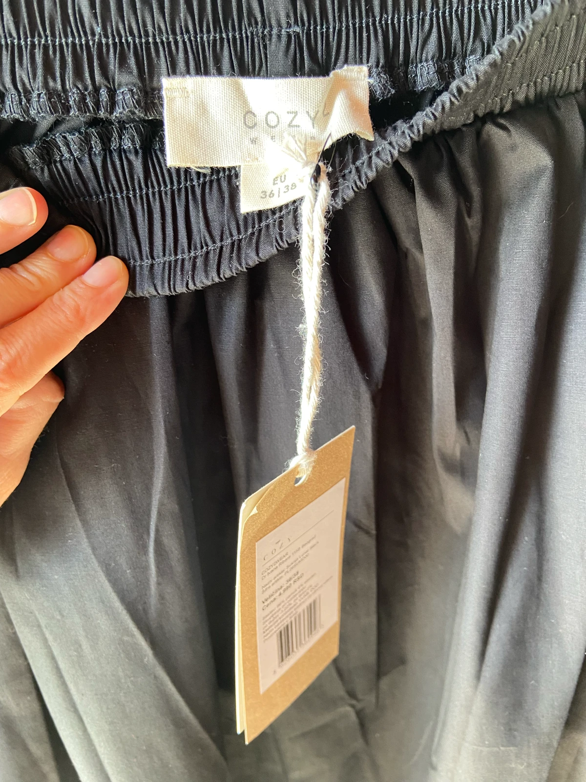 Cozy2Wear midi crna suknja NOVO 36/38
