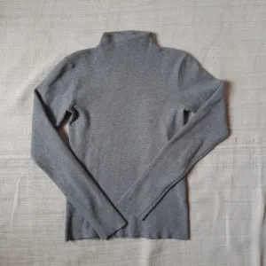 Mohito sivi dzemper sa visokom kragnom S/M