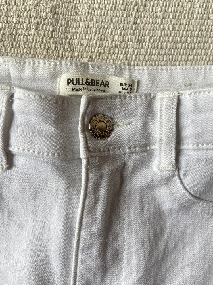 Pull&Bear bele farmerke XS/S
