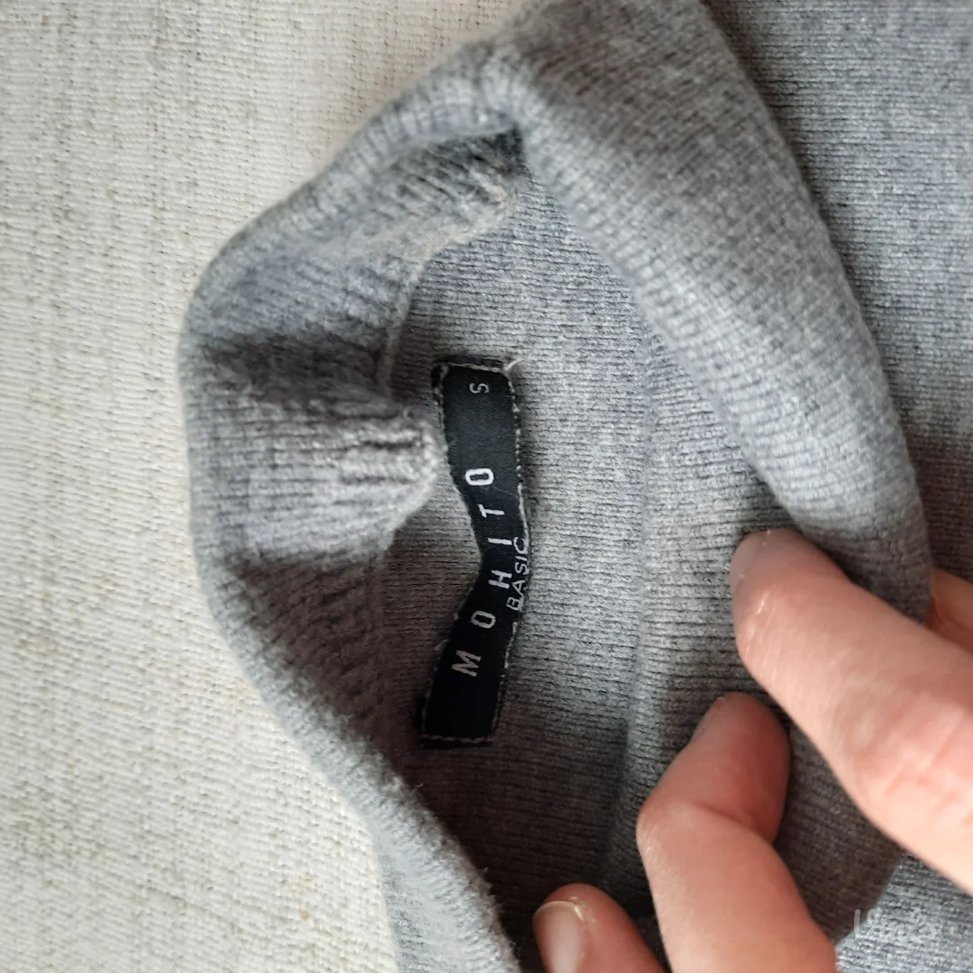 Mohito sivi dzemper sa visokom kragnom S/M