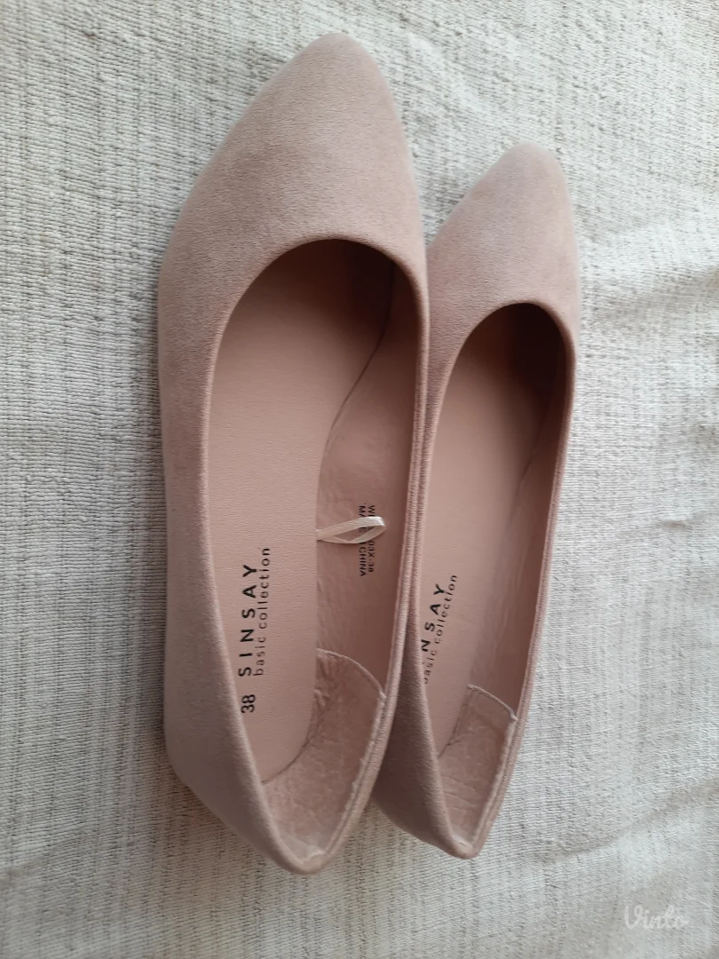 Sinsay nude baletanke 38 24cm.