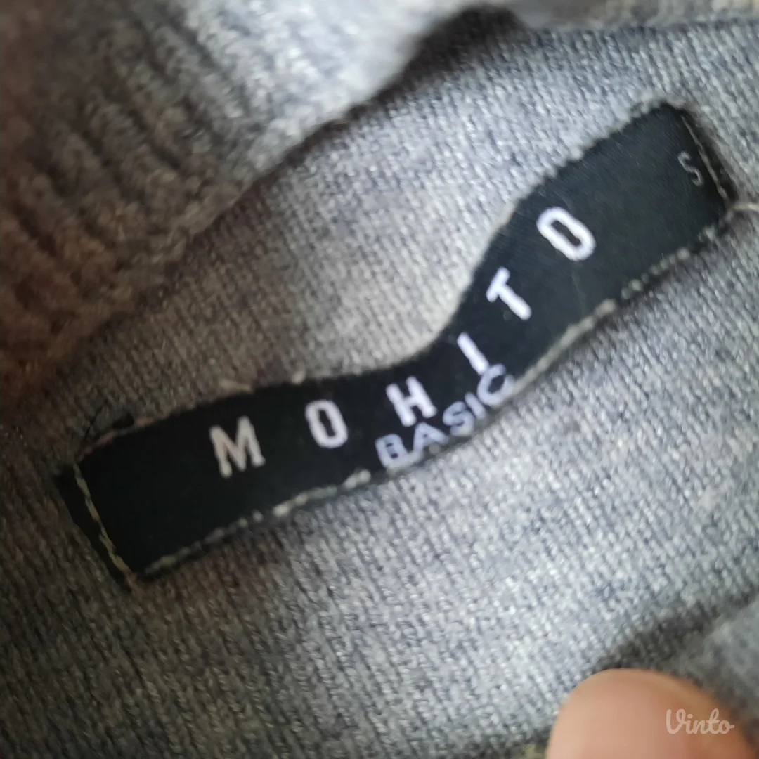 Mohito sivi dzemper sa visokom kragnom S/M