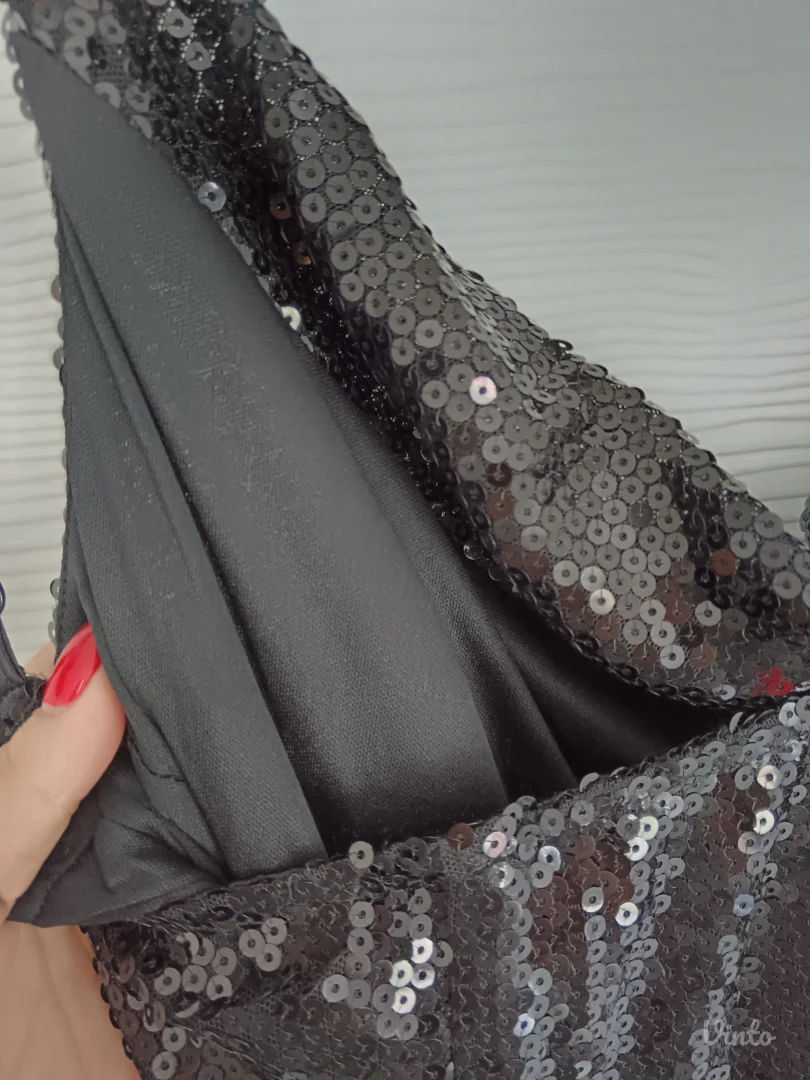 Kombinezon elegantan crni sljokicav