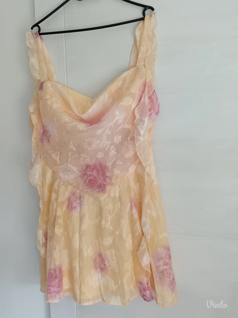 Boohoo letnja haljina