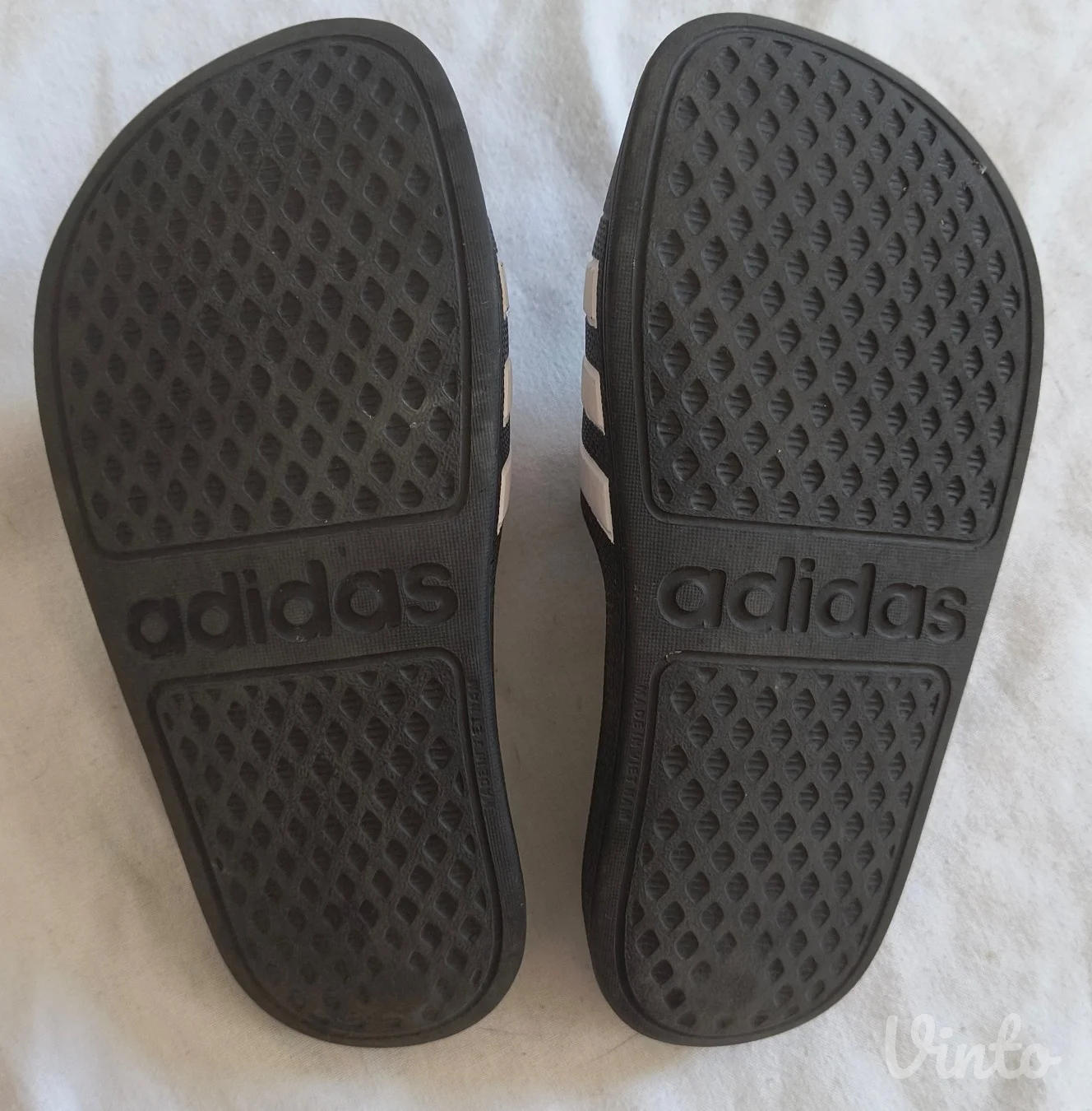 Adidas papuče, dužina gazišta 19 cm