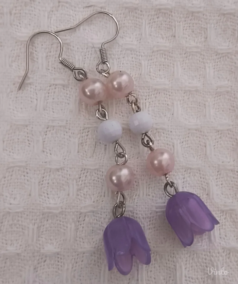 Lepe cvetne minđuše