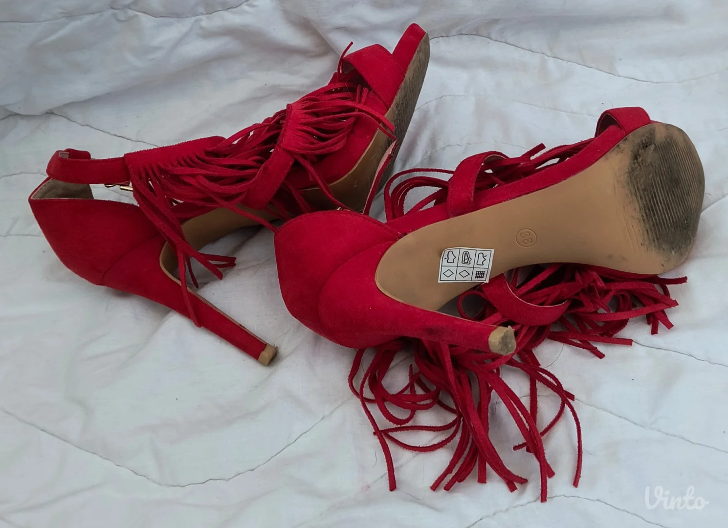 Crvene sandale sa resama 38