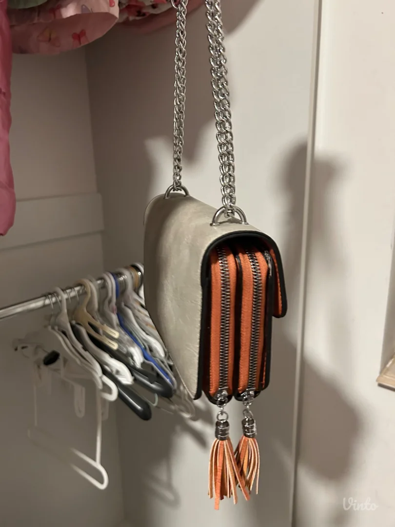 Elegantna ženska torba