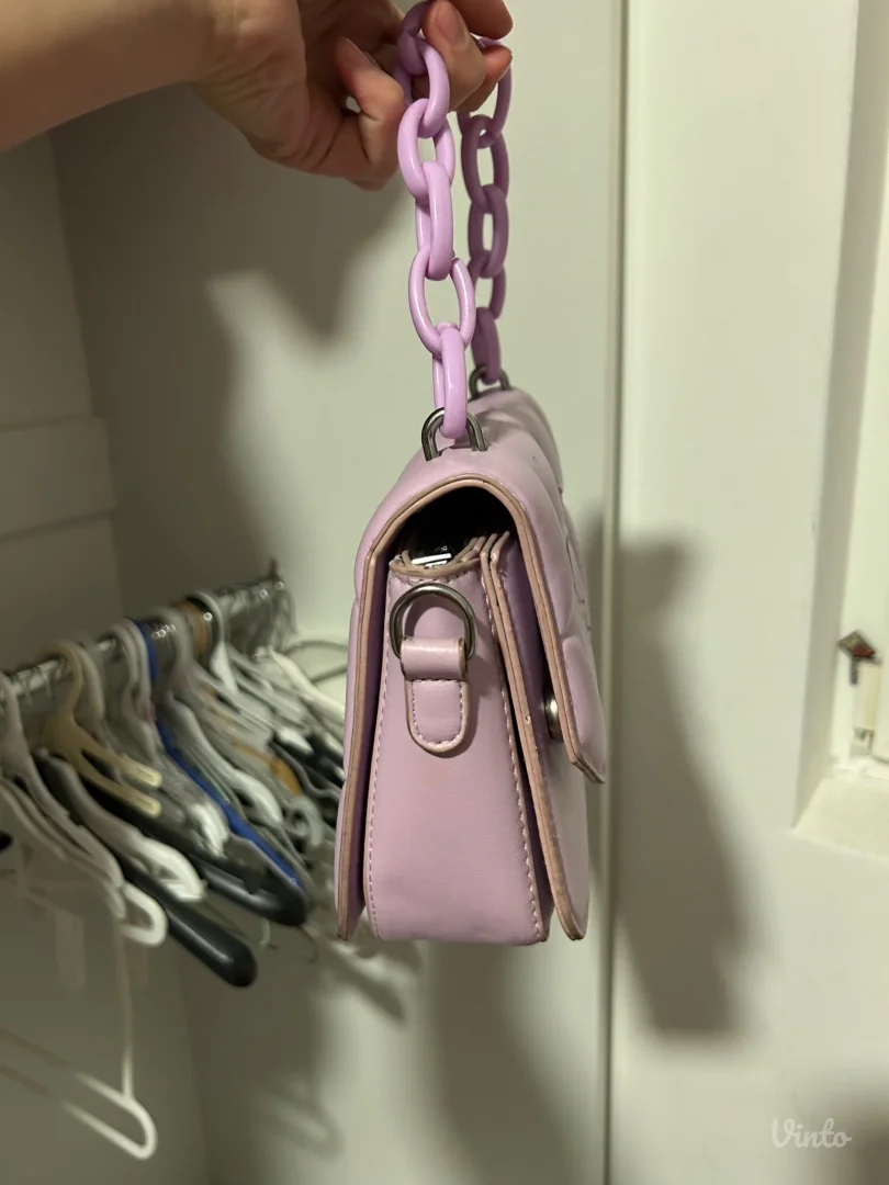 Elegantna ženska torbica