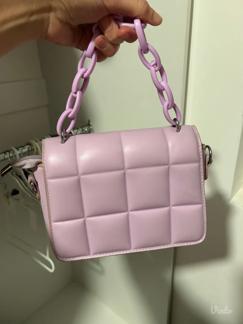 Elegantna ženska torbica