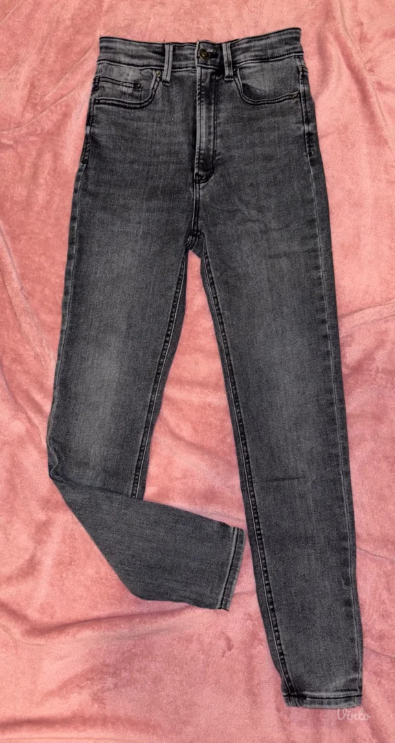 Stradivarius visoki struk