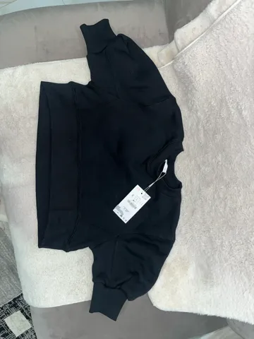 Zara dukserica XS