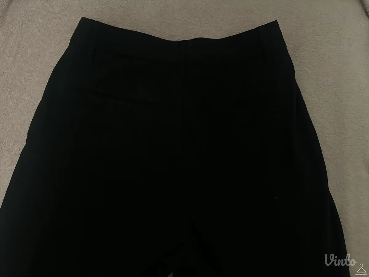 Zara pantalone