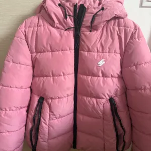 Superdry sportska jakna zenska