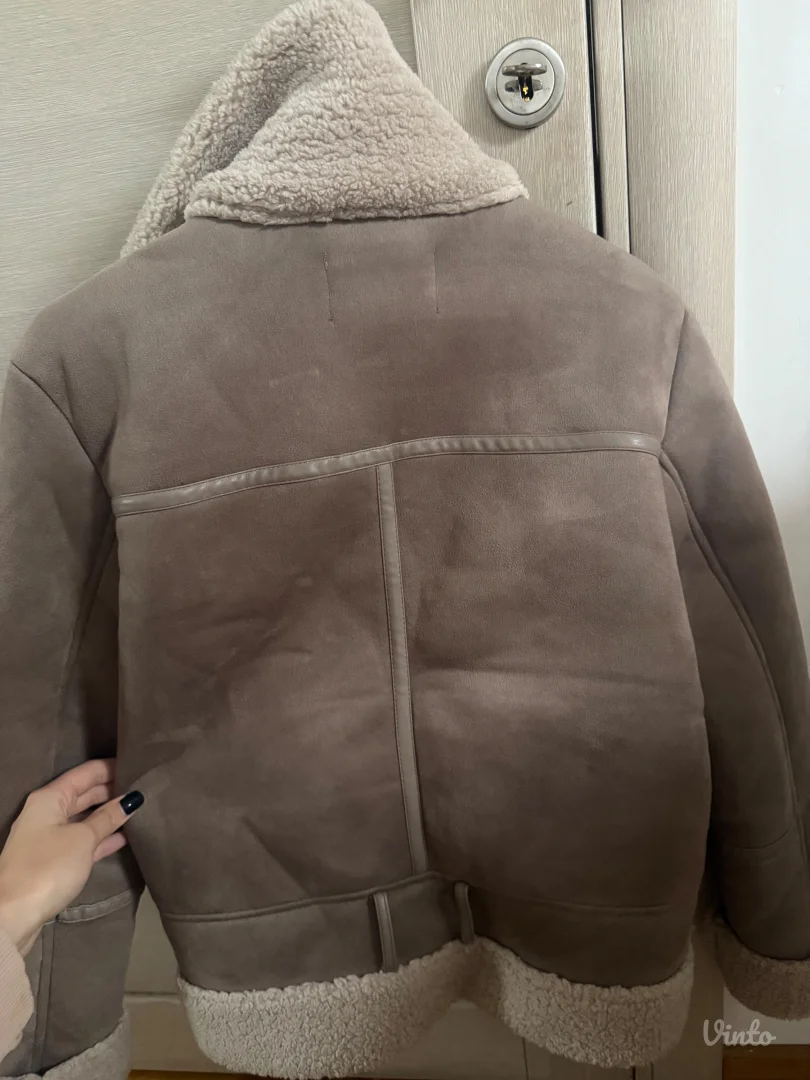 Stradivarius-zenska jakna