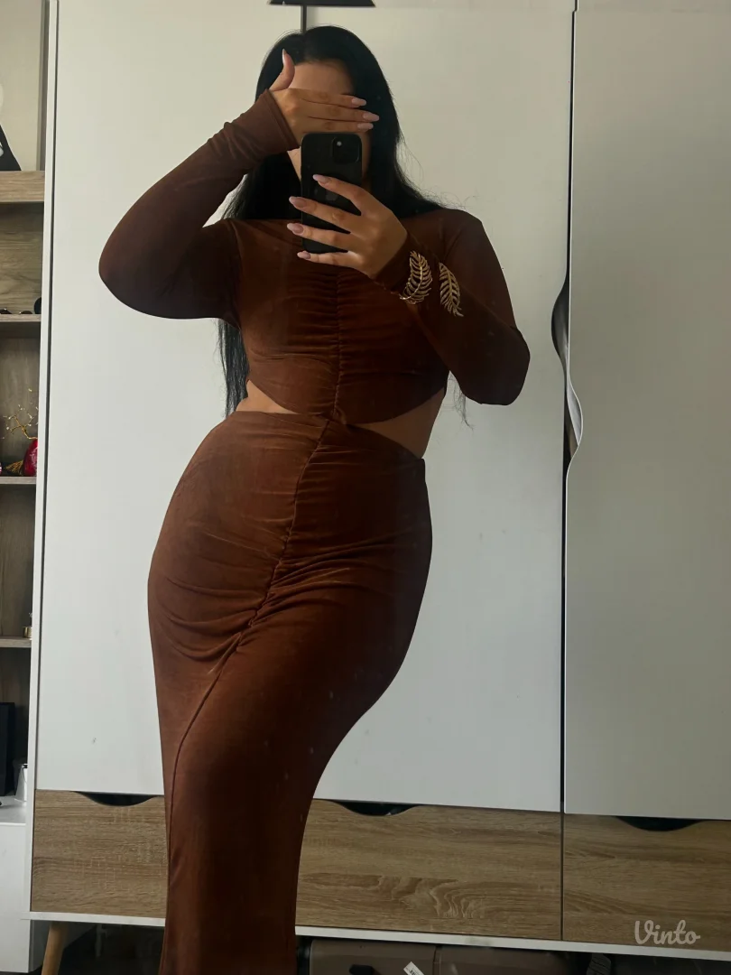 EYYO Atelier braon haljina