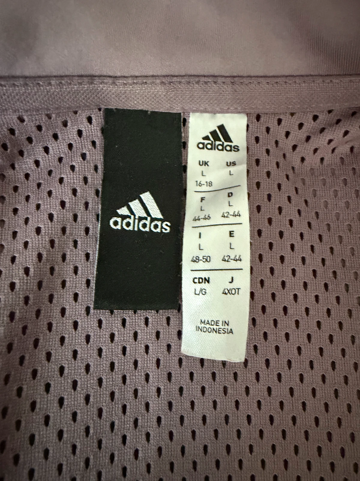 Adidas duks