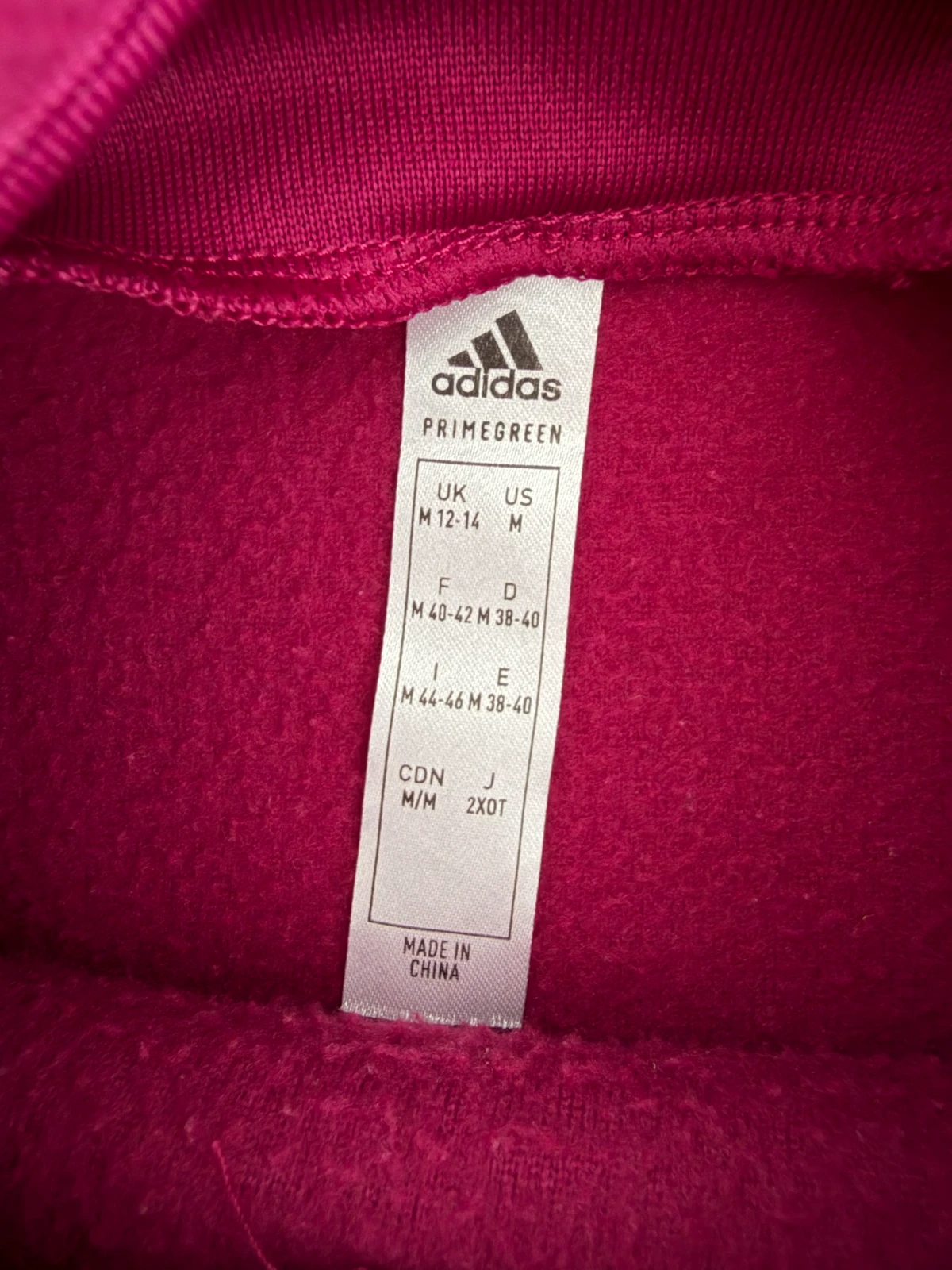 Adidas duks