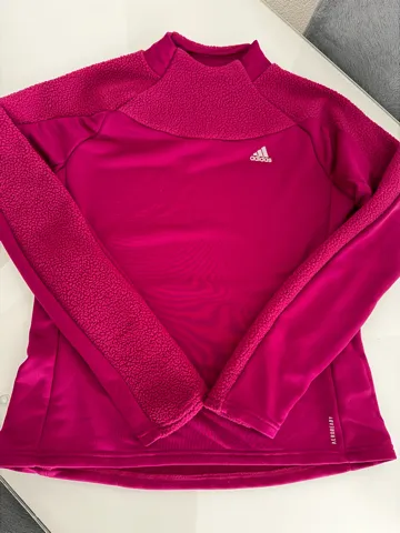 Adidas duks