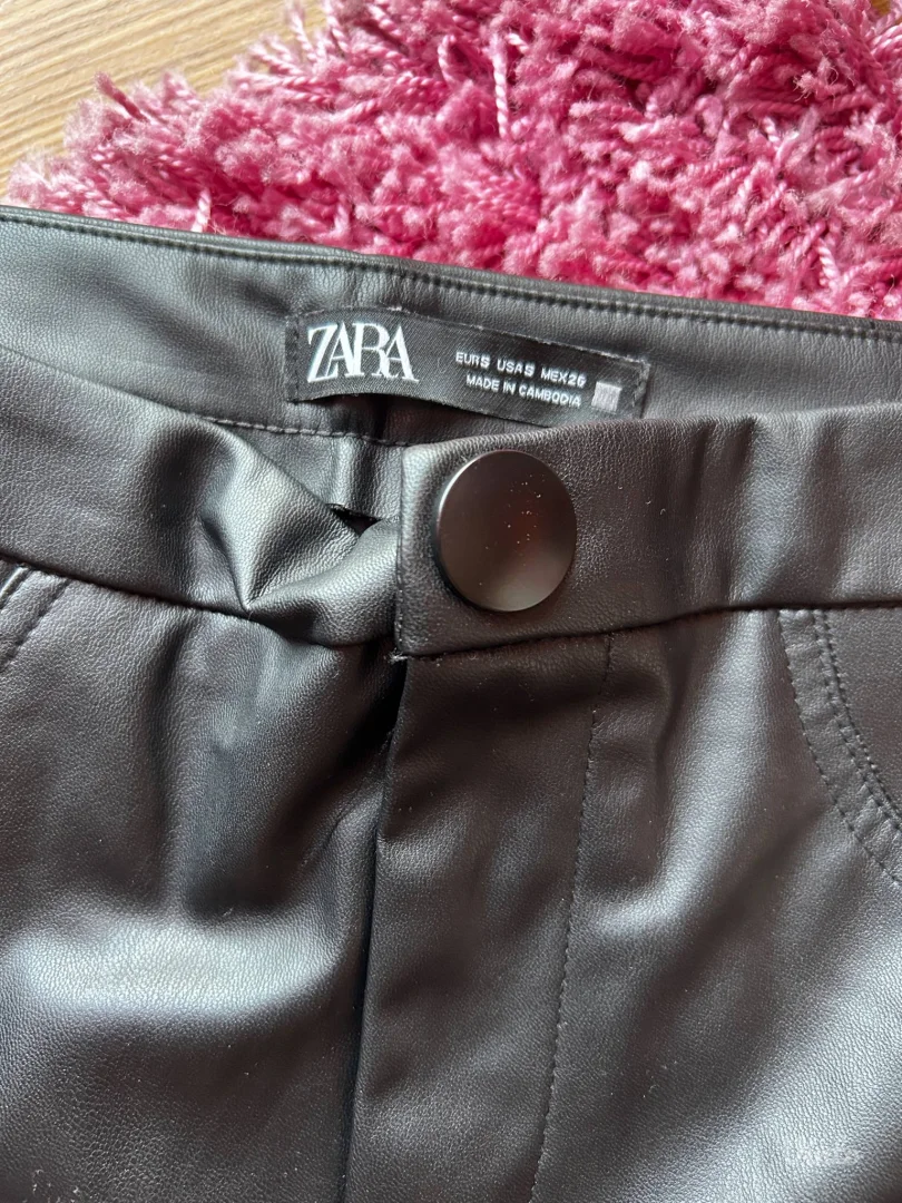 Helanke ekokoža -ZARA- BESPLATNA POŠTARINA