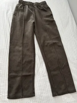 Bershka muške trenerke-pantalone