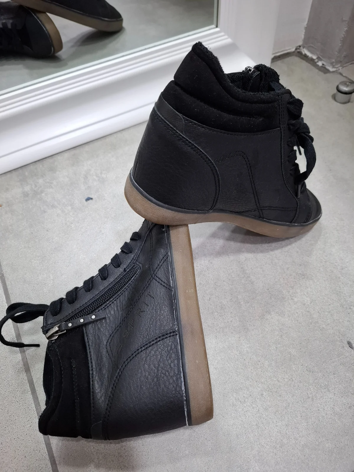 *NOVO* ESPRIT patike sa petom 38broj