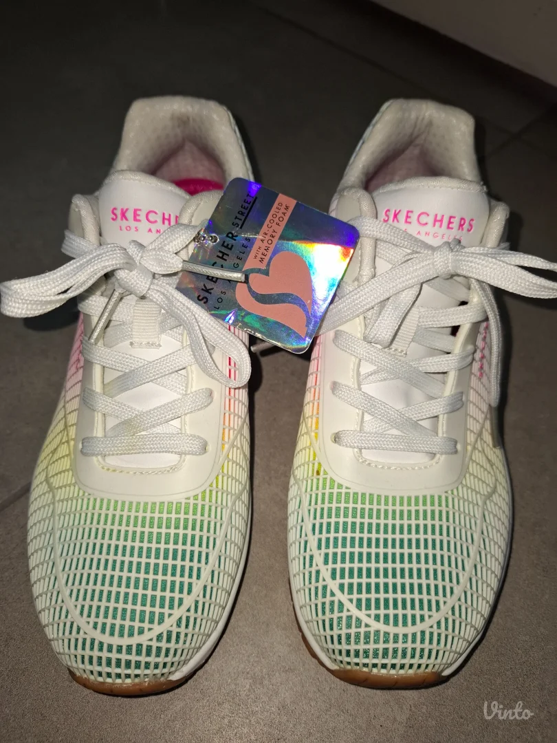 SKETCHERS Air-Cooled MEMORY FOAM