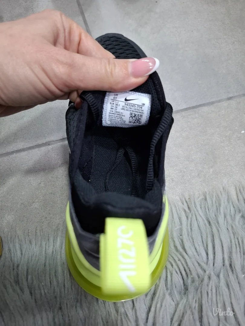 Nike Air 270 38.5broj