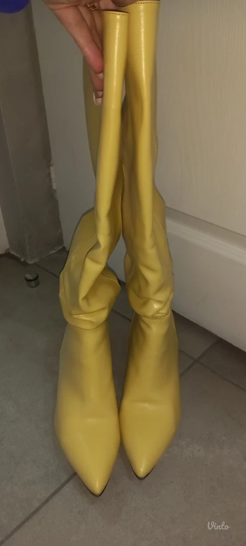 Hop Hop Shop čizme 39 broj