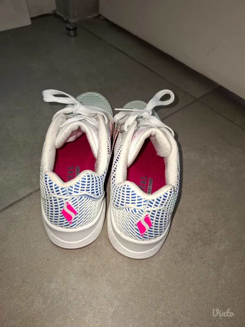 SKETCHERS Air-Cooled MEMORY FOAM