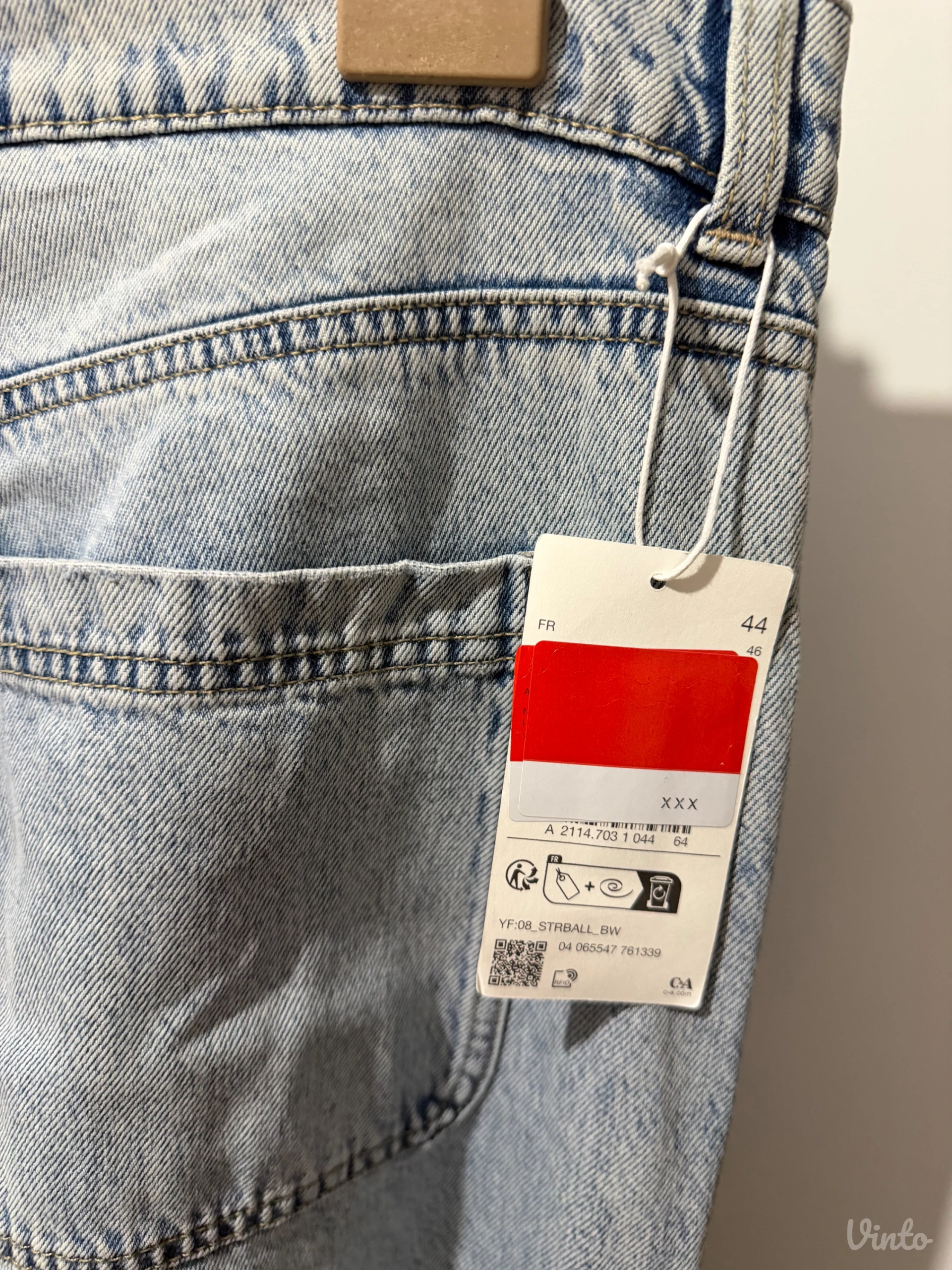 C&A farmerke nove sa etiketom 44