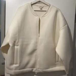 River Island zenska jakna L
