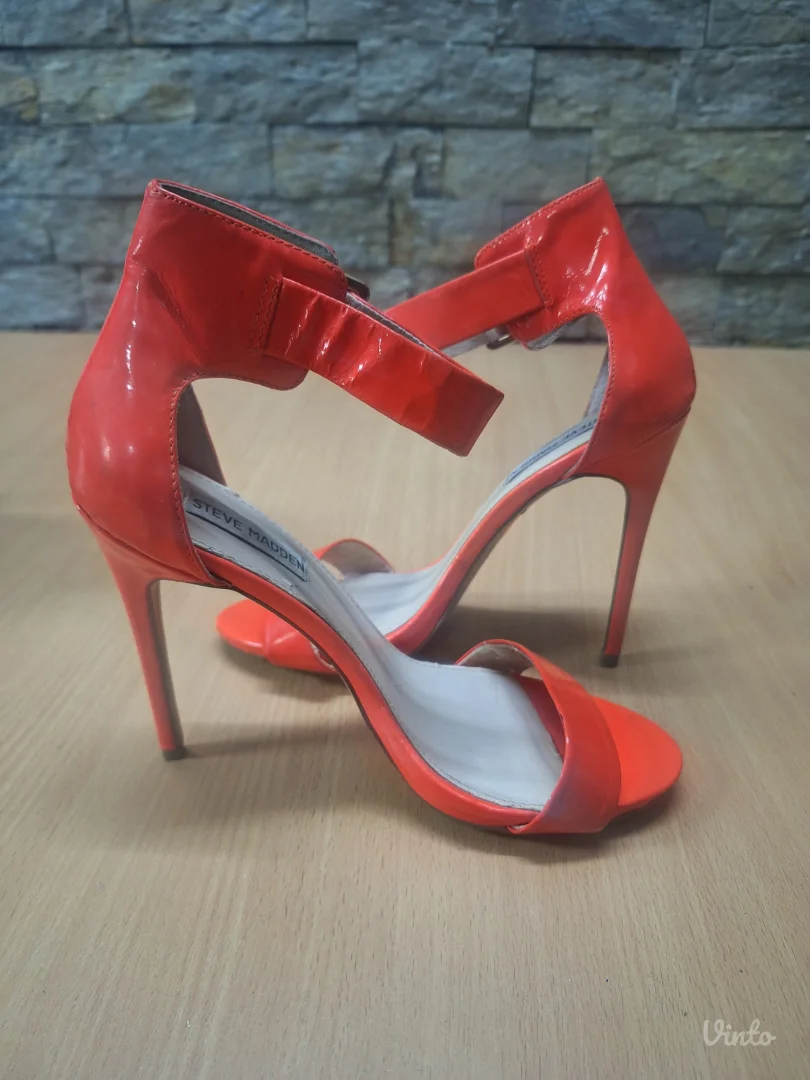 Koralne sandale Steve Madden