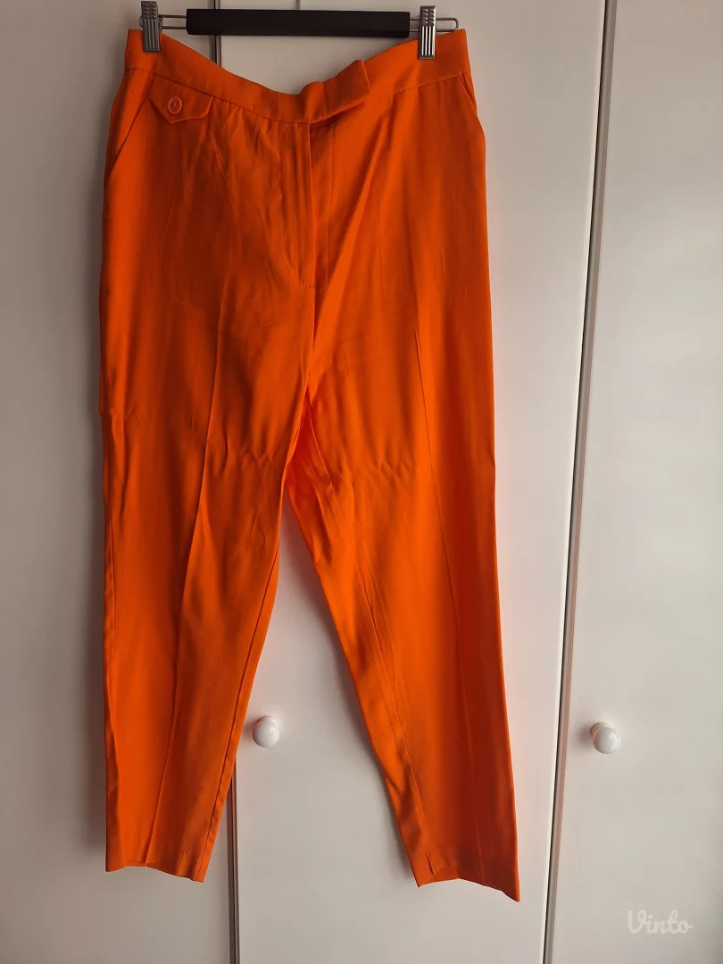 Narandžasti komplet