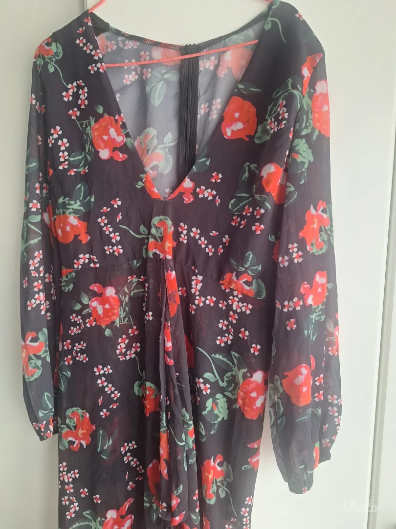 Duga šarena haljina