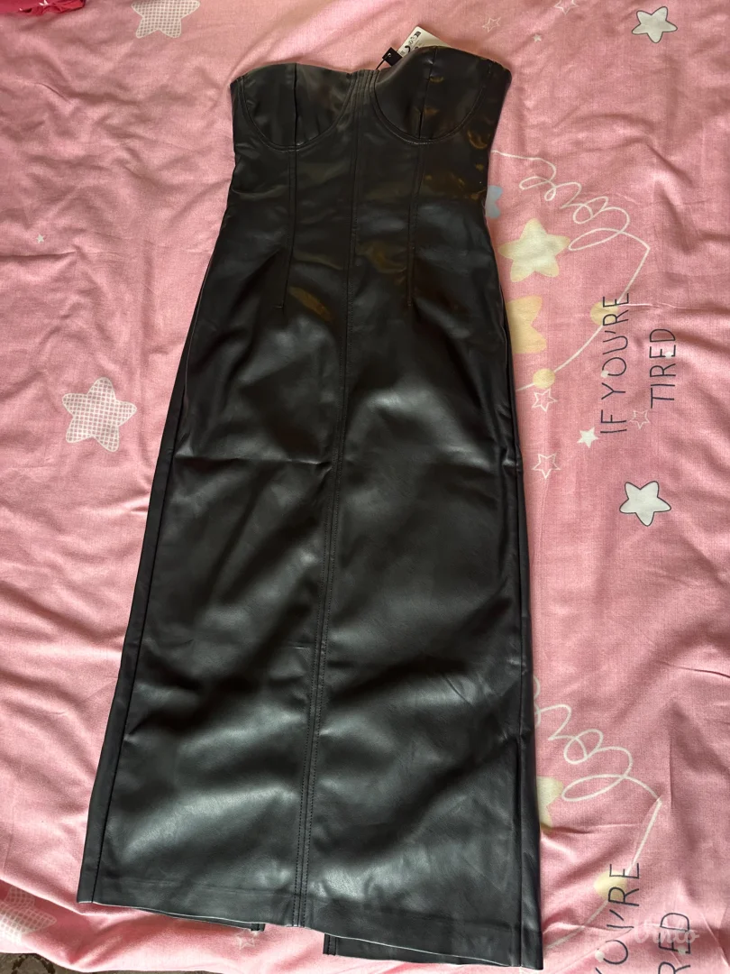 Bershka kozna haljina M/L