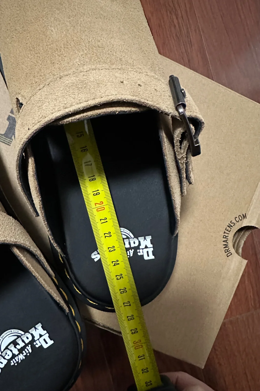 Dr Martens papuce