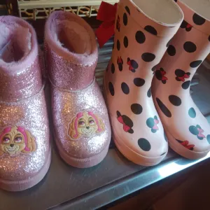 Dečije čizme br 28 i 29