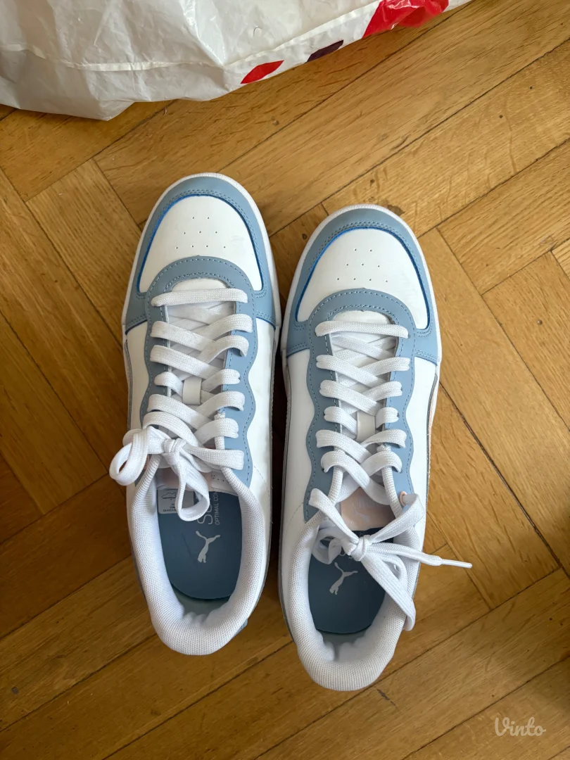 Puma patike 40.5